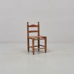 567487 High chair